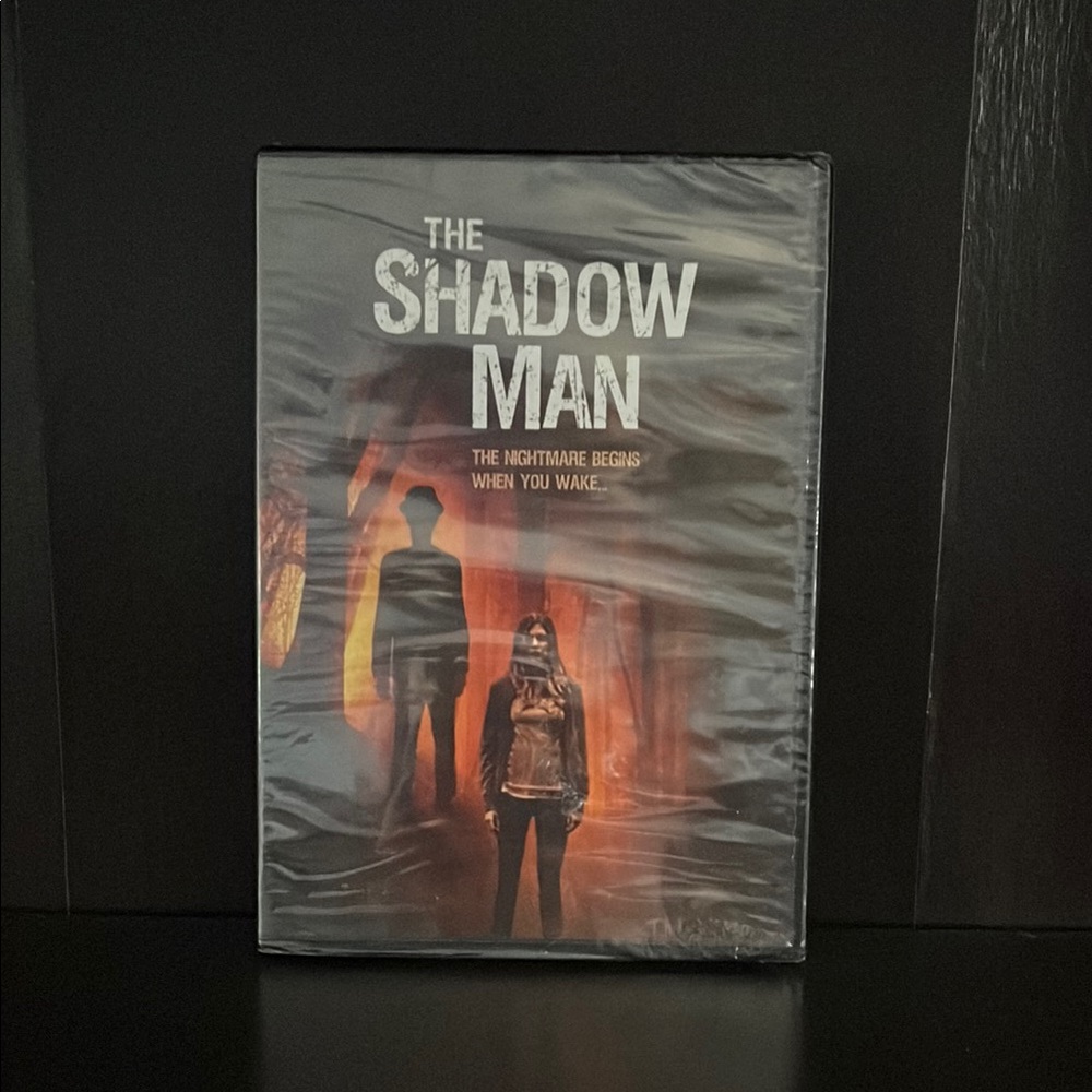 ✨5 for $10✨ The Shadow Man DVD
